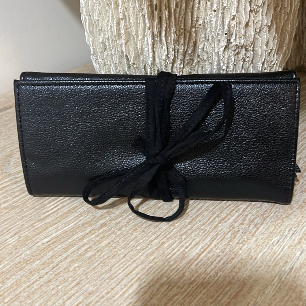 Black Leather Travel Jewelry Storage